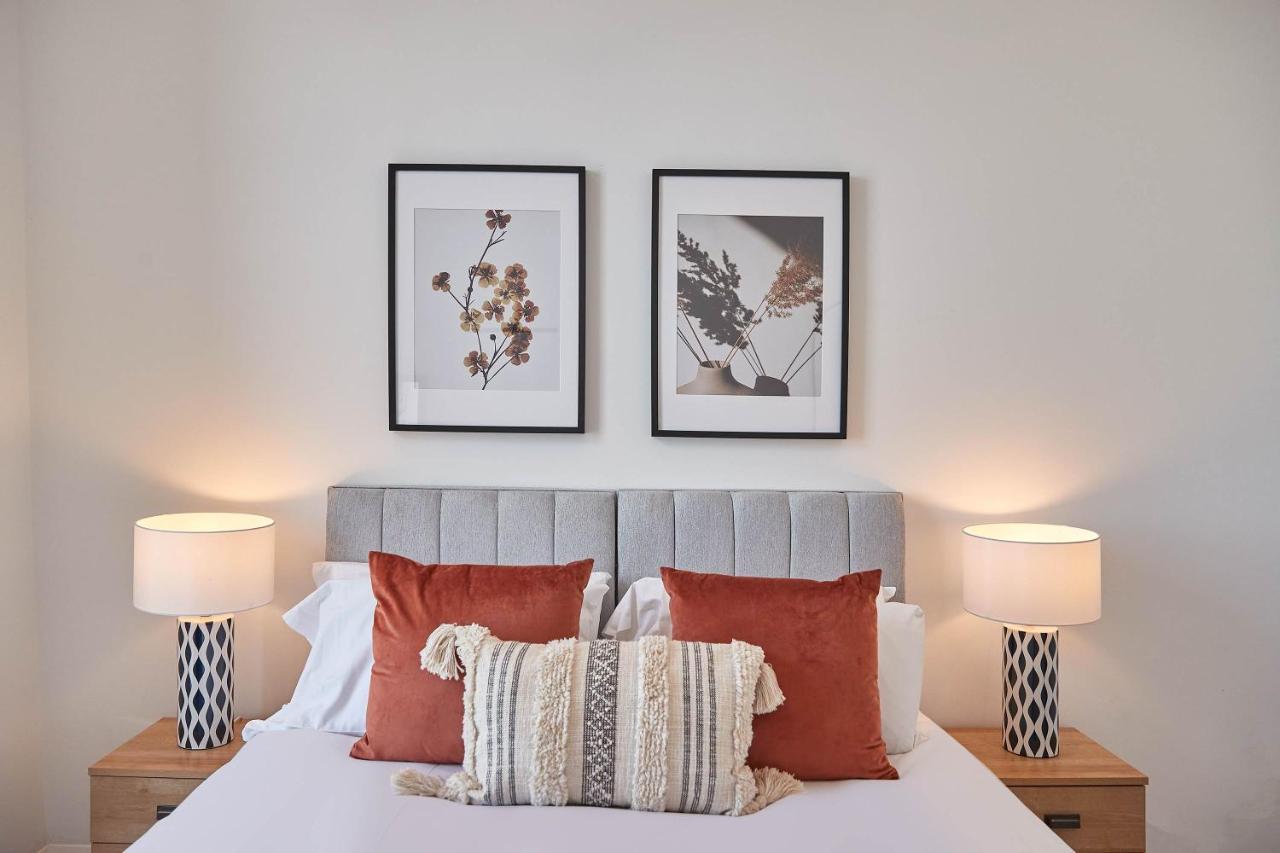 Host & - Surf & Apartment *