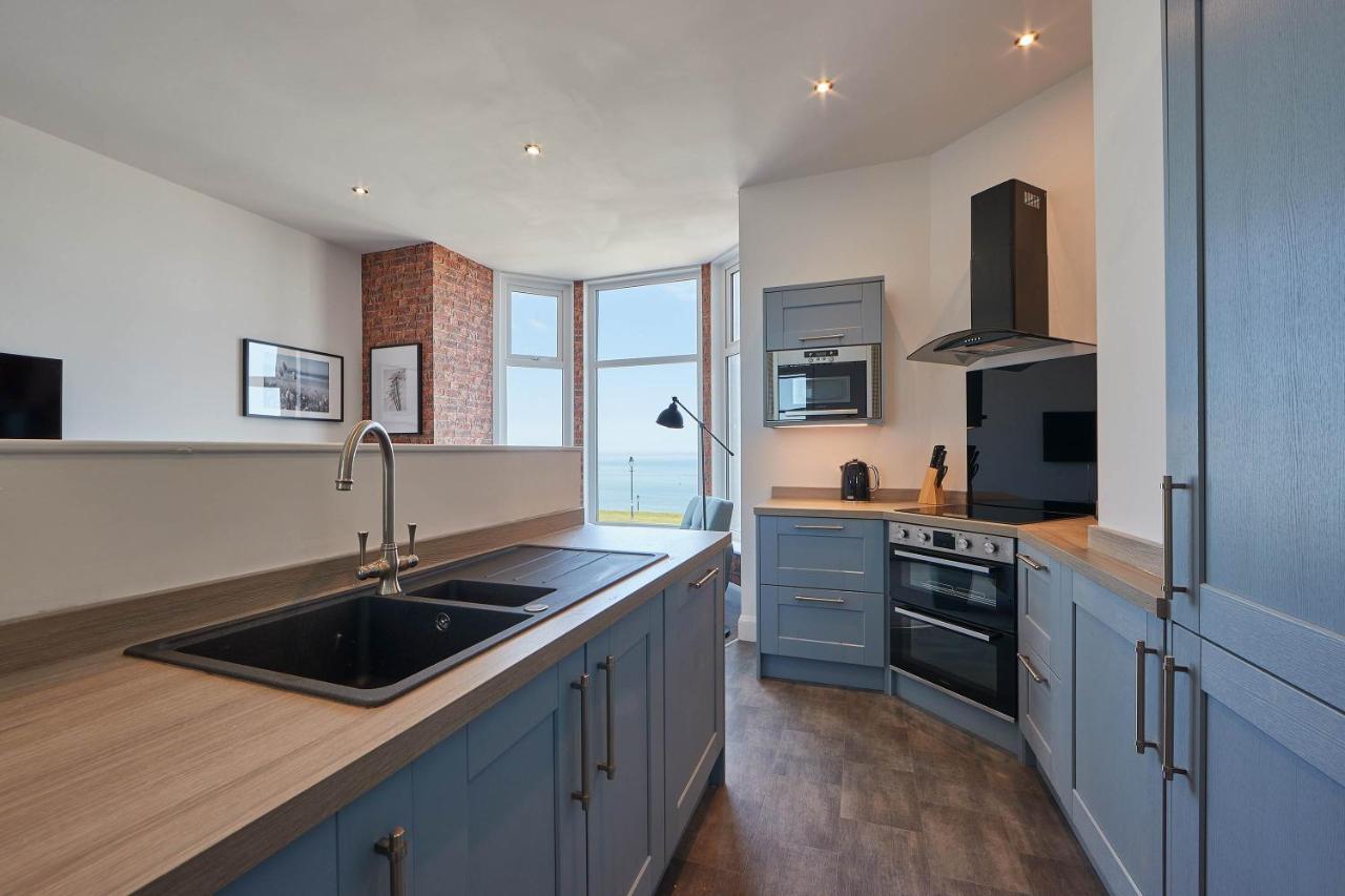 Apartment Host & - Surf & Whitby